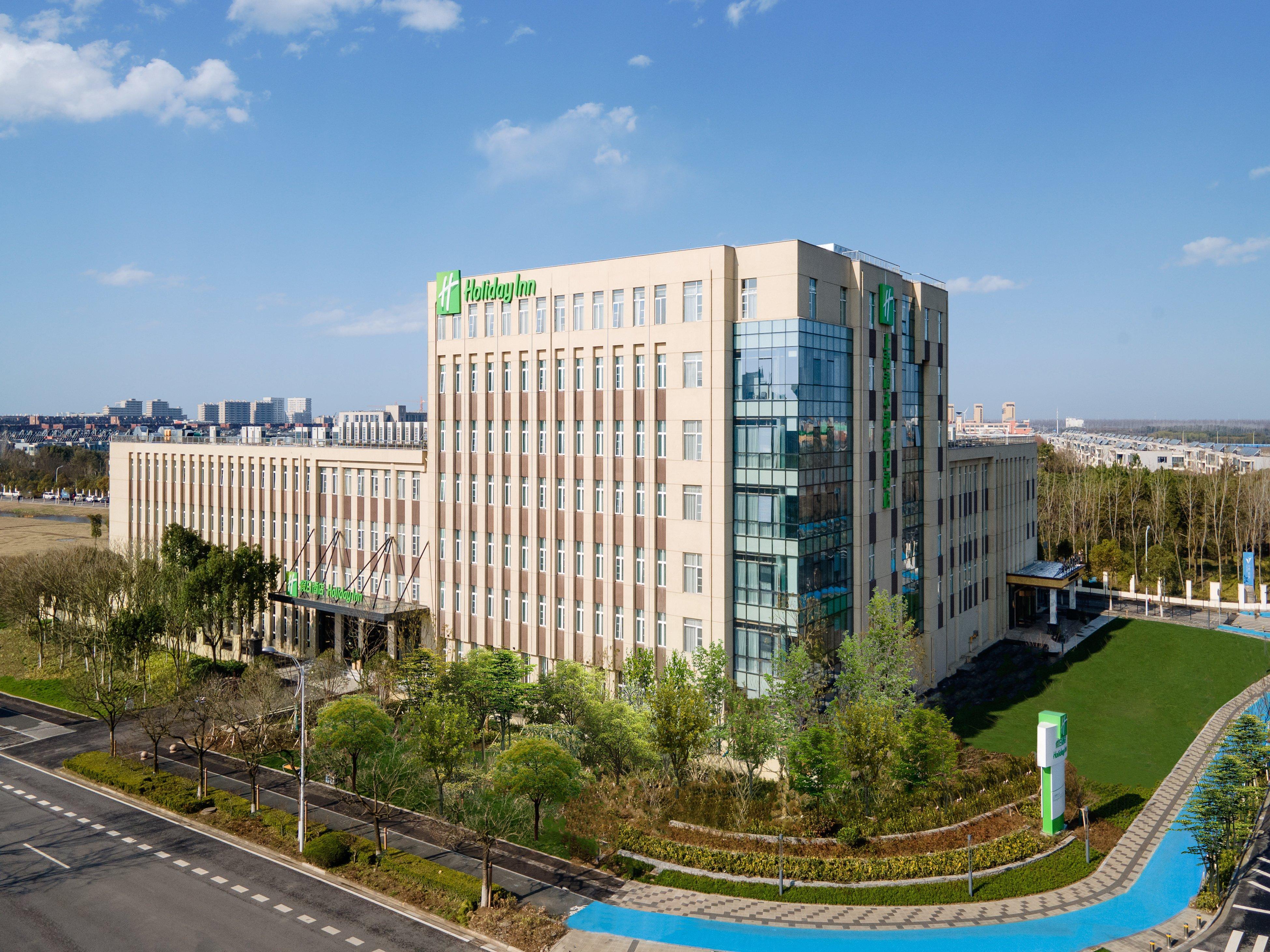 Holiday Inn Shanghai Dishui Lake By Ihg Nanhui Exterior photo